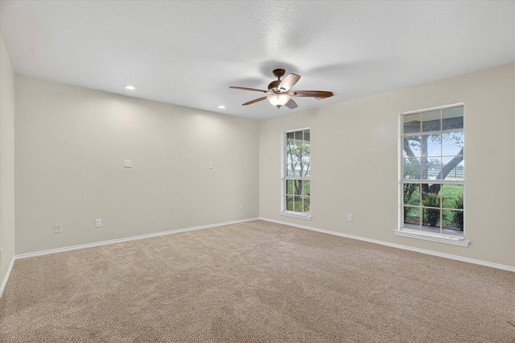 4697 Holbrook Road, Springtown, TX 76082
