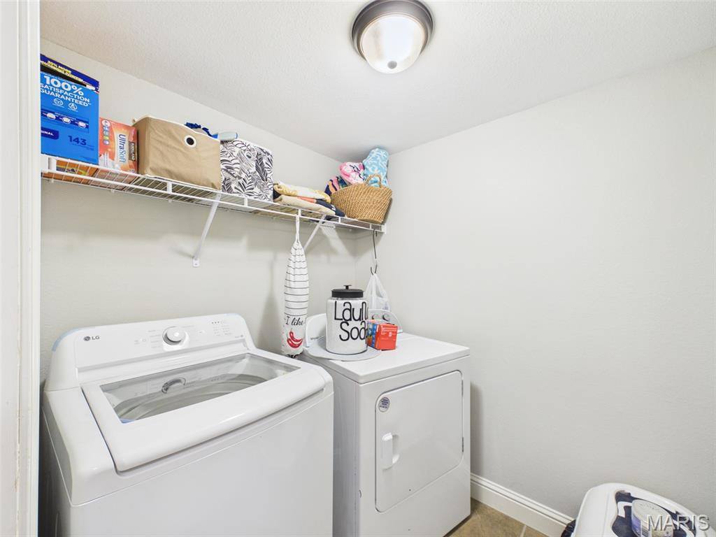 100 Mary Catherine, Waynesville, MO 65583