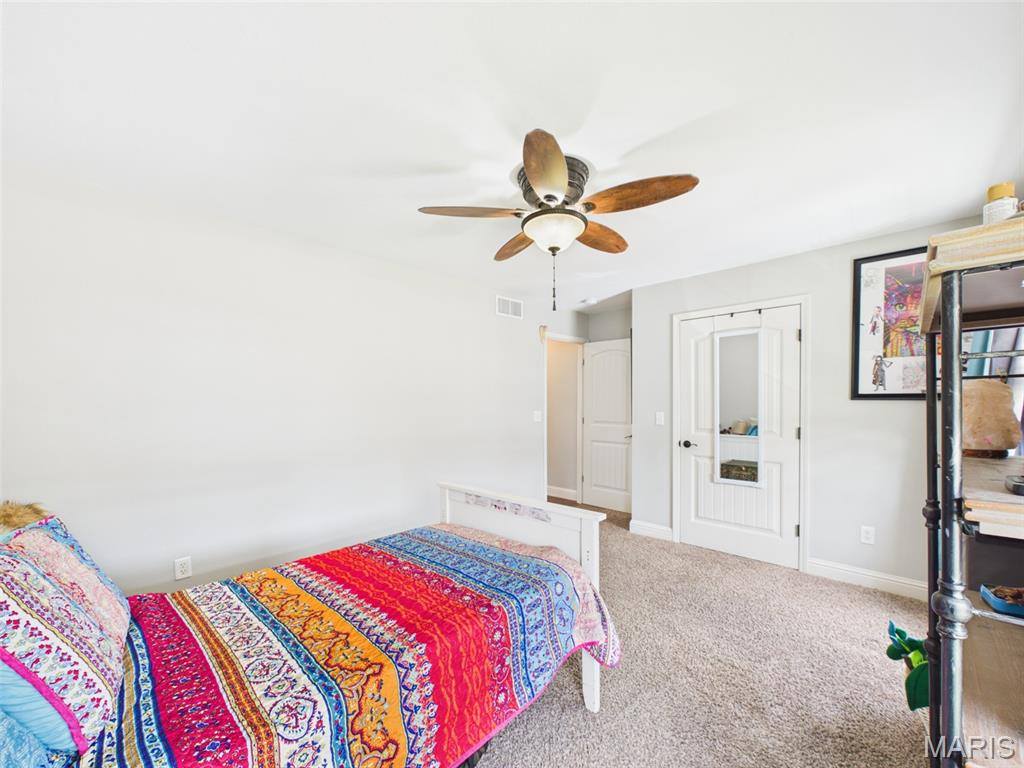 100 Mary Catherine, Waynesville, MO 65583
