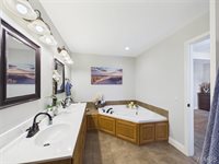 100 Mary Catherine, Waynesville, MO 65583