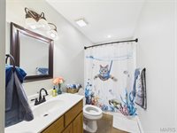 100 Mary Catherine, Waynesville, MO 65583