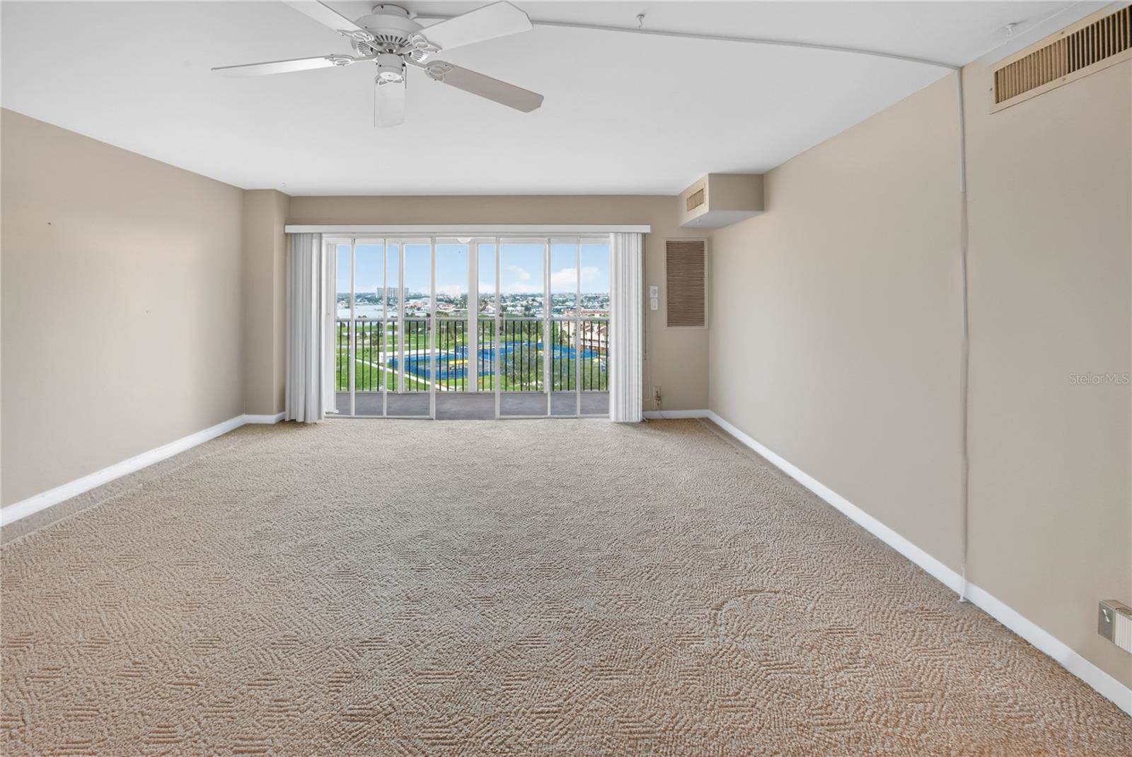 10355 Paradise Boulevard, Treasure Island, FL 33706