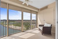 10355 Paradise Boulevard, Treasure Island, FL 33706