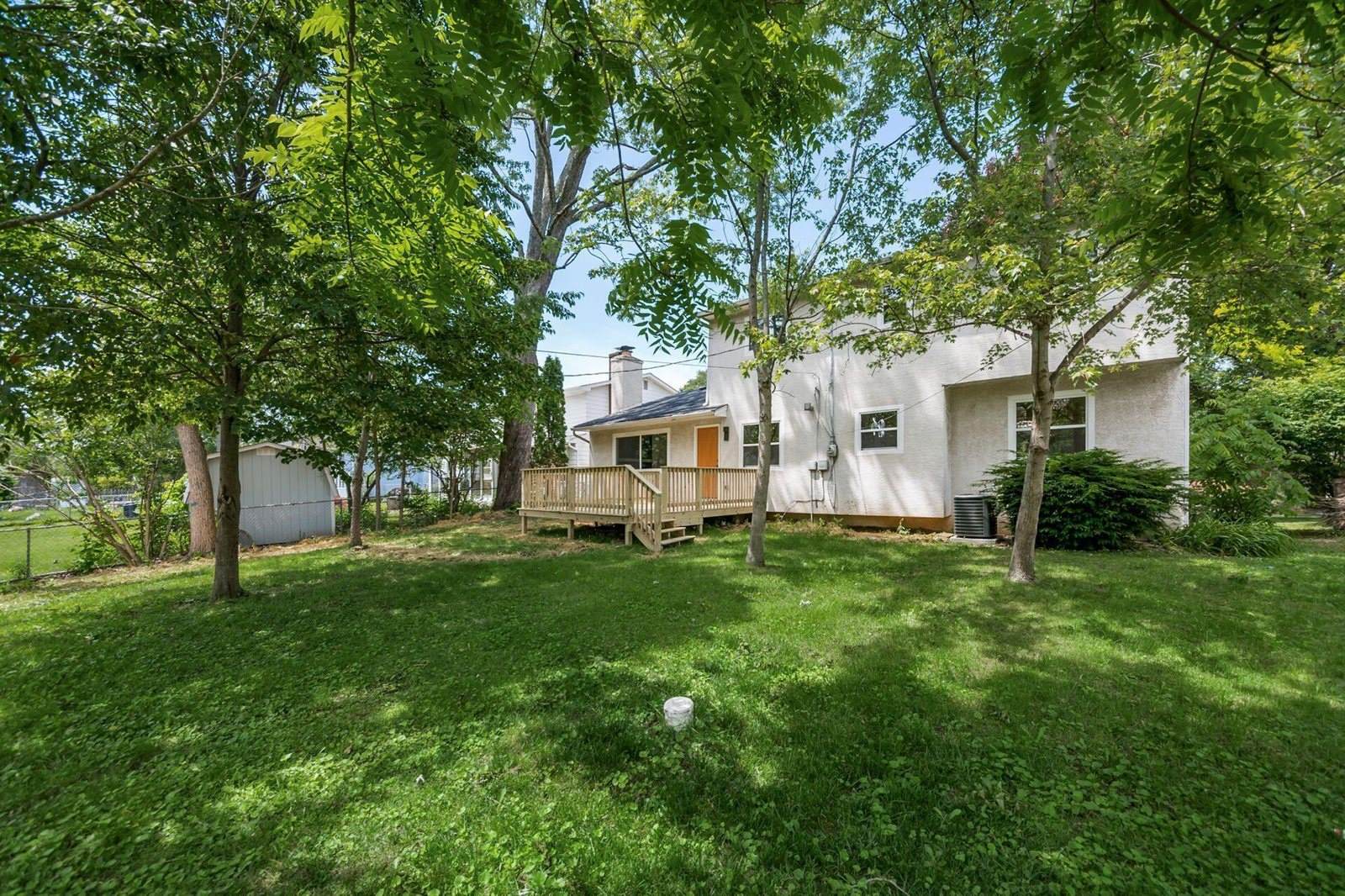 1859 Tamarack Court South, Columbus, OH 43229