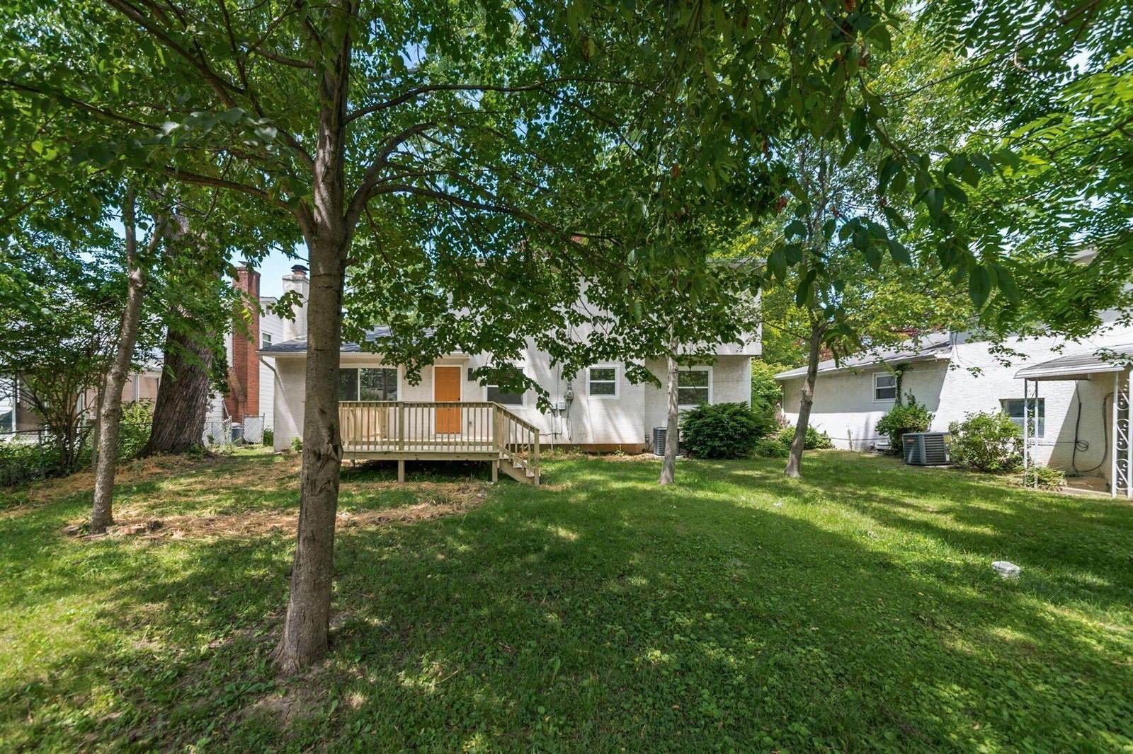 1859 Tamarack Court South, Columbus, OH 43229