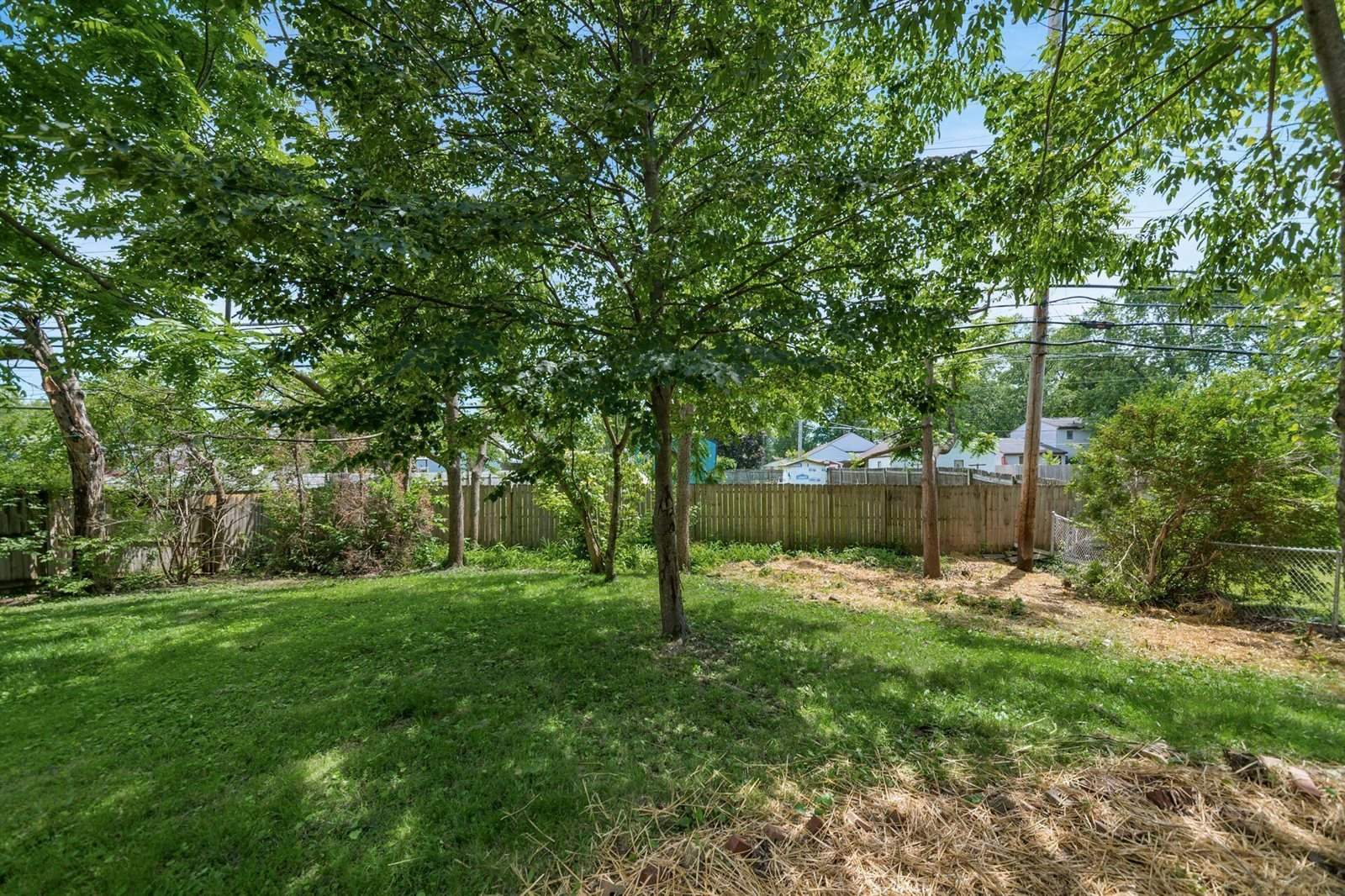 1859 Tamarack Court South, Columbus, OH 43229
