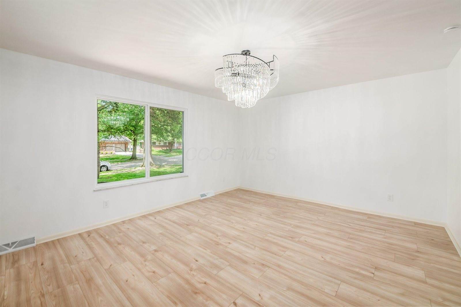 1859 Tamarack Court South, Columbus, OH 43229