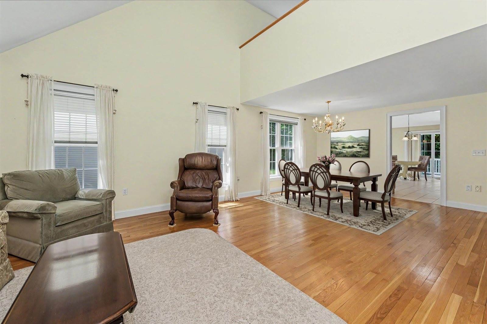 143 Hampton Meadows, Hampton, NH 03842