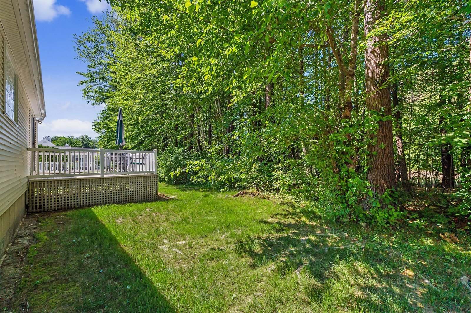 143 Hampton Meadows, Hampton, NH 03842