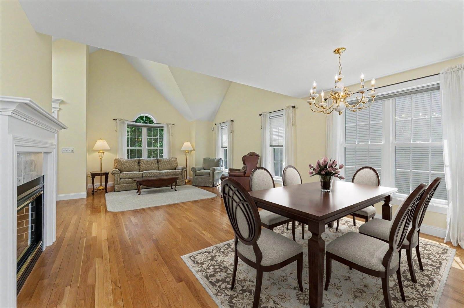 143 Hampton Meadows, Hampton, NH 03842