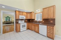 143 Hampton Meadows, Hampton, NH 03842