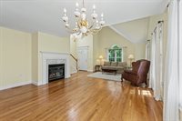 143 Hampton Meadows, Hampton, NH 03842