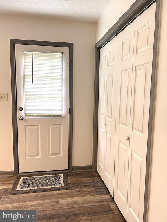 426 Ridgefield Avenue, Stephens City, VA 22655
