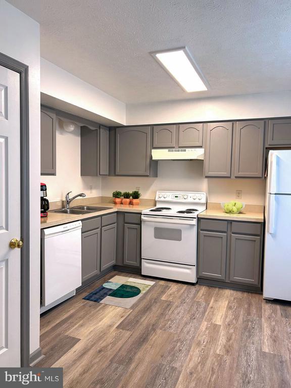426 Ridgefield Avenue, Stephens City, VA 22655