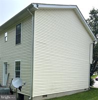 426 Ridgefield Avenue, Stephens City, VA 22655