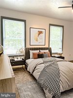 426 Ridgefield Avenue, Stephens City, VA 22655