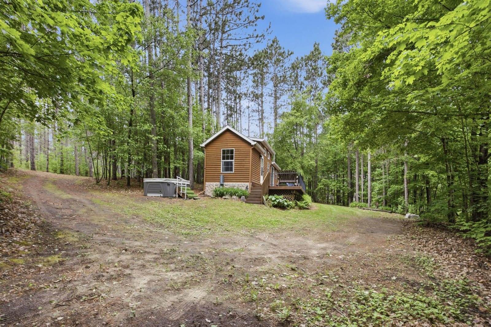 51305 Curly Drive, Deer Creek, MN 56527
