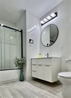 3865 Amboy Rd #3C, Staten Island, NY 10308