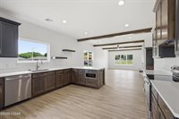 2209 Modern Avenue, Carthage, MO 64836