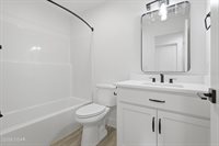 2209 Modern Avenue, Carthage, MO 64836