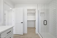 2209 Modern Avenue, Carthage, MO 64836