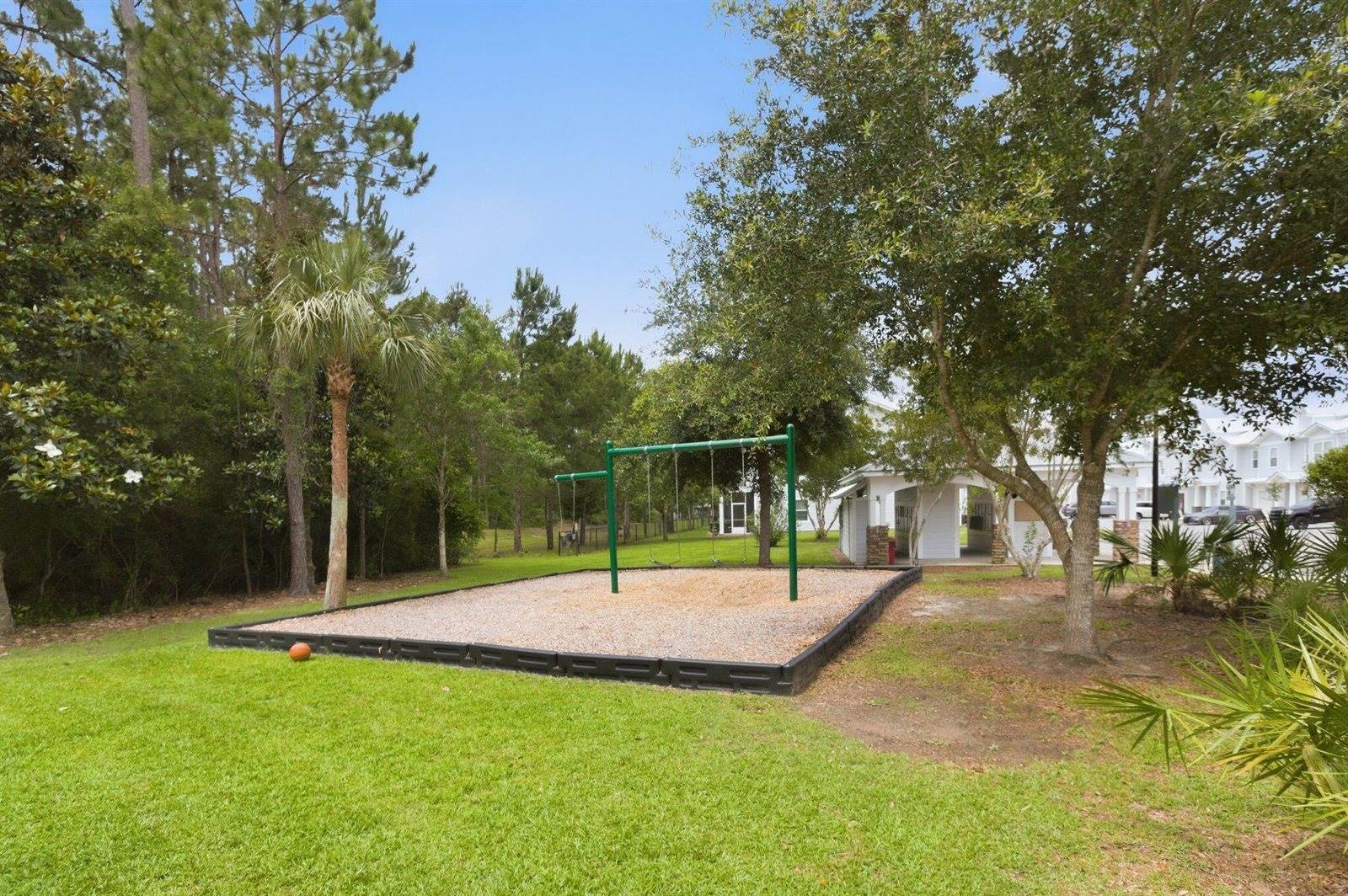 334 North Sand Palm Road, Freeport, FL 32439