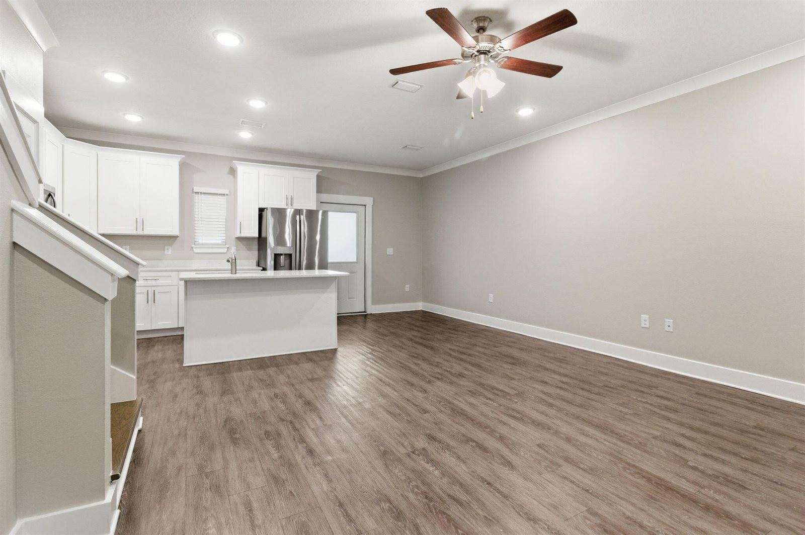 334 North Sand Palm Road, Freeport, FL 32439
