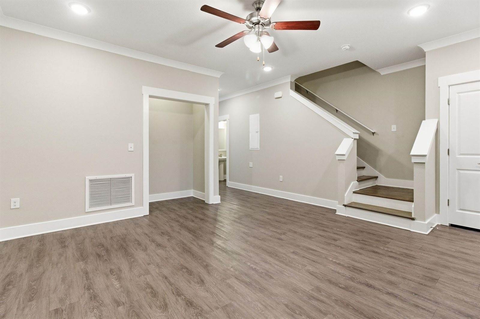 334 North Sand Palm Road, Freeport, FL 32439