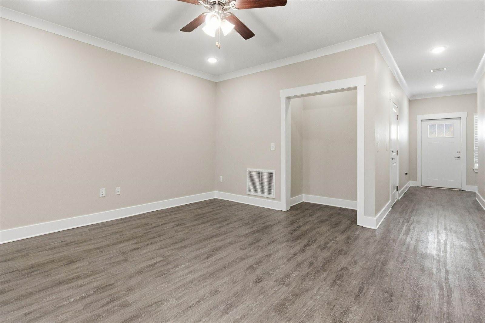 334 North Sand Palm Road, Freeport, FL 32439