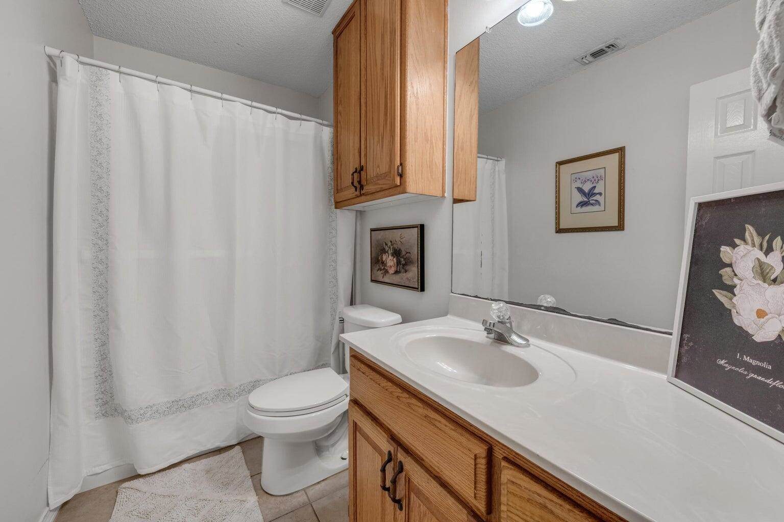 6453 Garden Drive, Gulf Breeze, FL 32563
