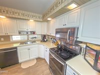 1414 6th Street West, Williston, ND 58801