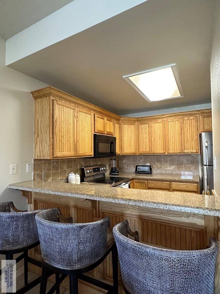2000 Westminster Cir, Brownsville, TX 78521