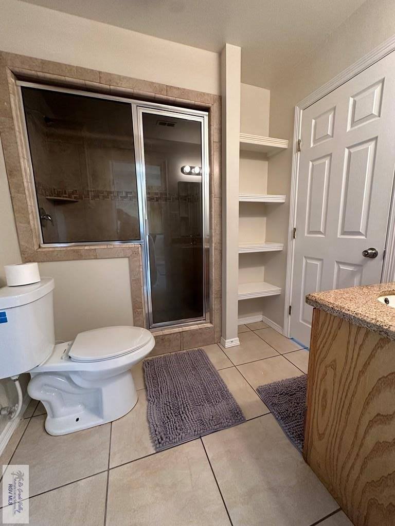 2000 Westminster Cir, Brownsville, TX 78521