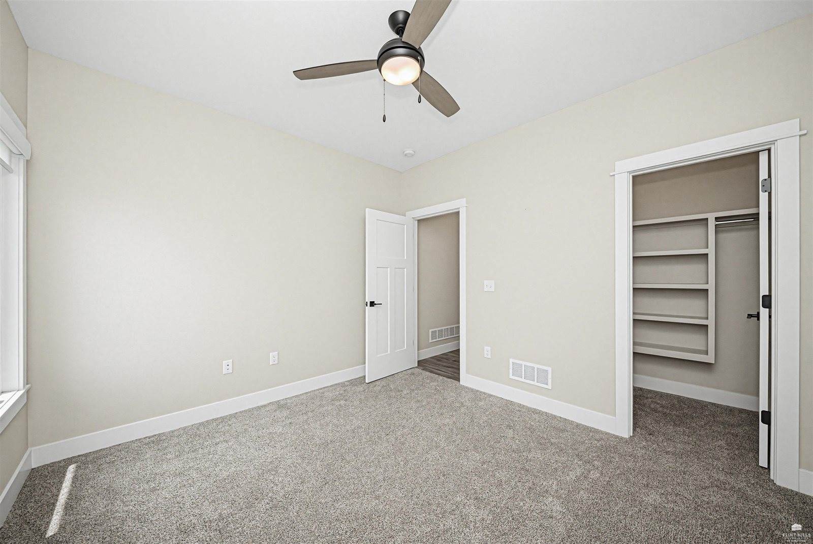 3901 Travers Circle, Manhattan, KS 66503