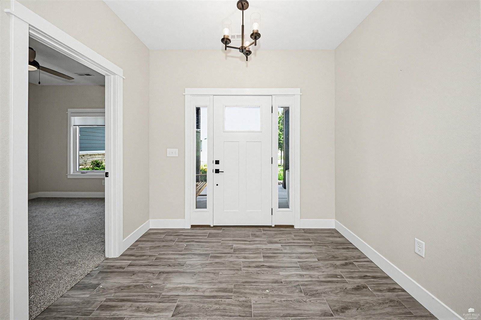 3901 Travers Circle, Manhattan, KS 66503
