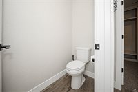 3901 Travers Circle, Manhattan, KS 66503