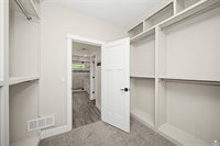 3901 Travers Circle, Manhattan, KS 66503