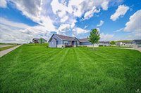 3901 Travers Circle, Manhattan, KS 66503