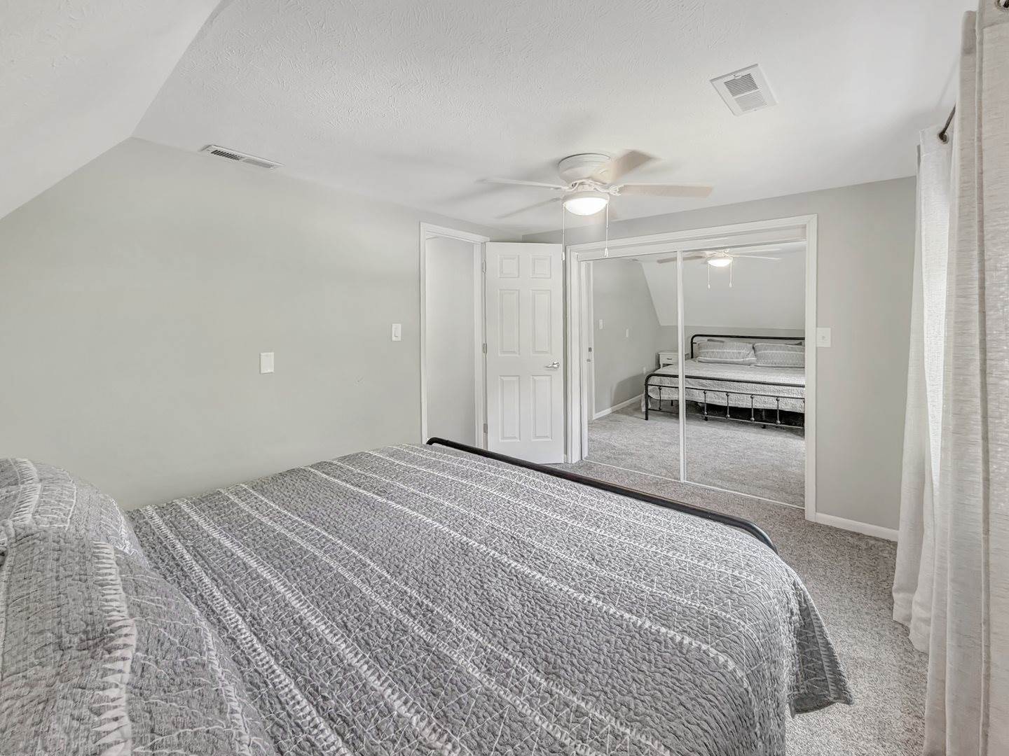 1210 Sun Vu Drive, Freeport, IL 61032