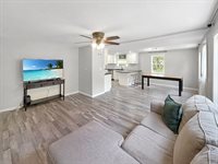 1210 Sun Vu Drive, Freeport, IL 61032