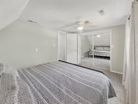 1210 Sun Vu Drive, Freeport, IL 61032