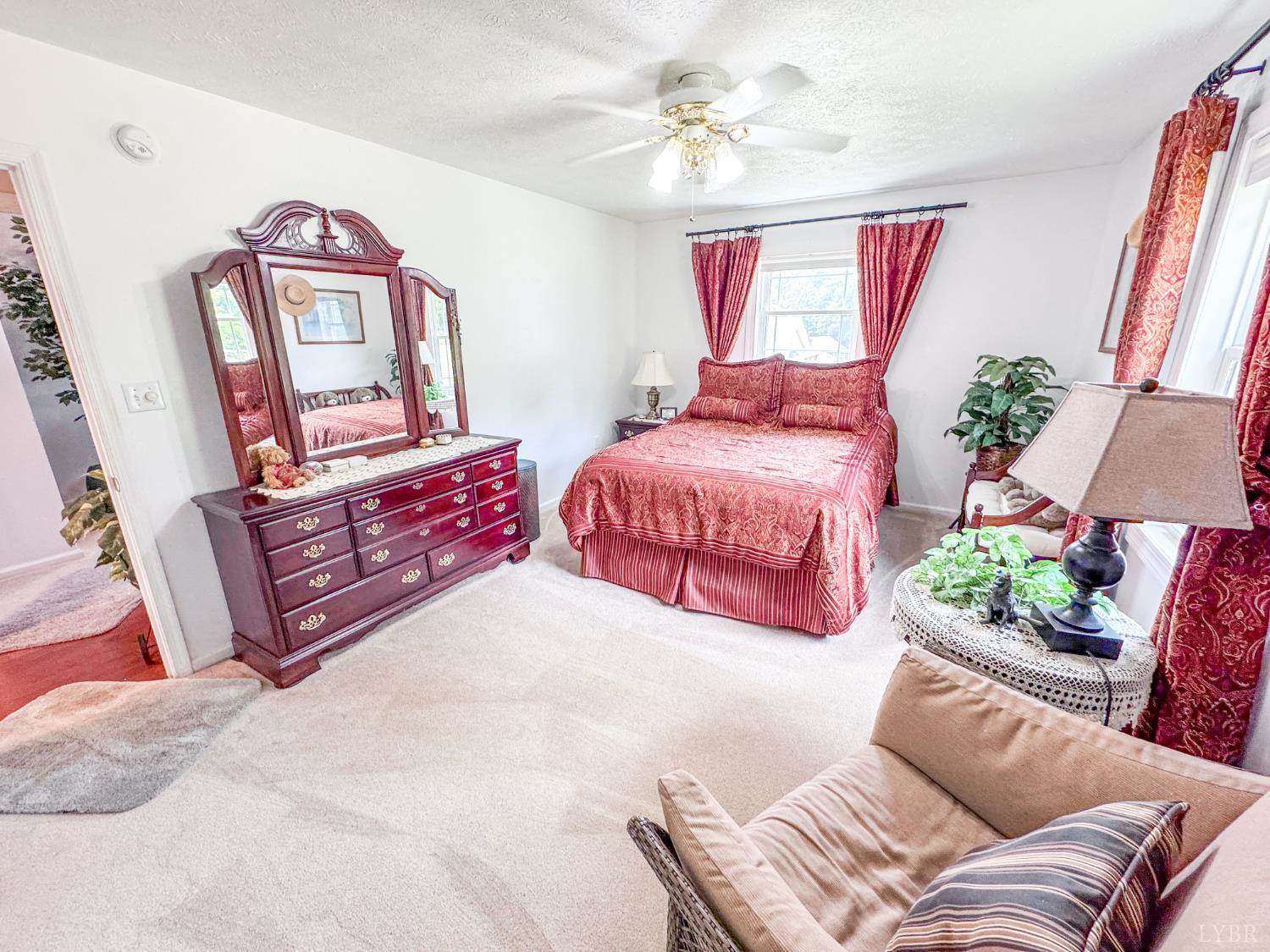 216 Lookout Drive, Lynchburg, VA 24502