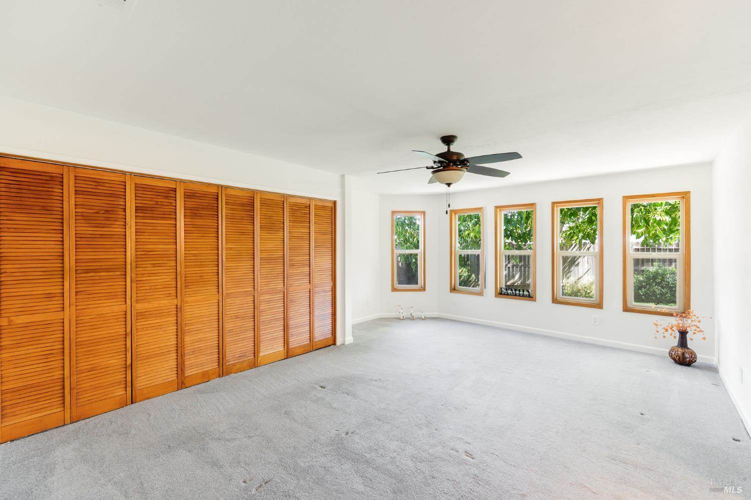 1360 Hemingway Court, Dixon, CA 95620
