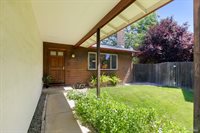 1360 Hemingway Court, Dixon, CA 95620