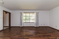 2209 W Woodmont Drive, Muncie, IN 47304