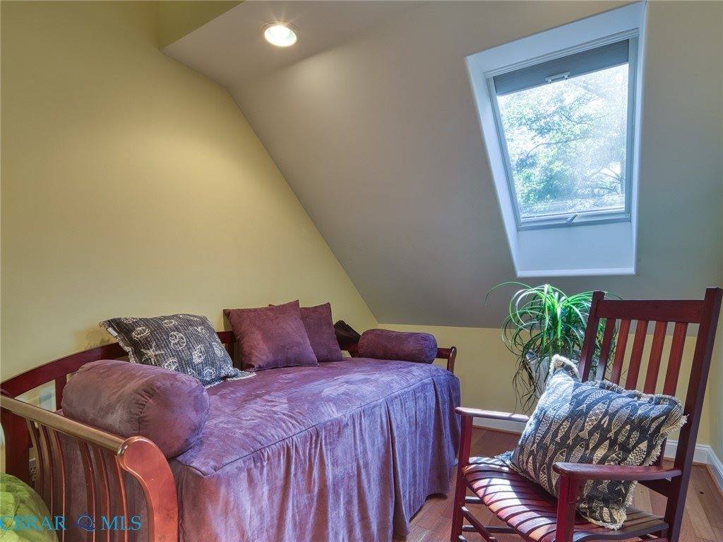 11688 River Crest Drive, Gloucester, VA 23061