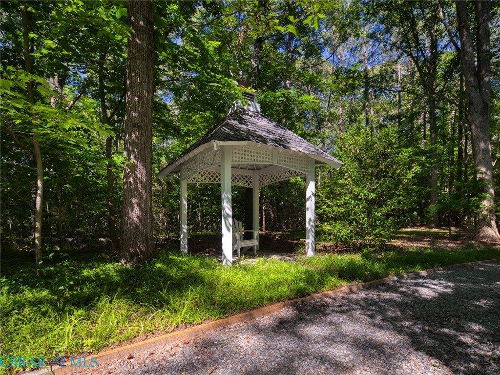 11688 River Crest Drive, Gloucester, VA 23061