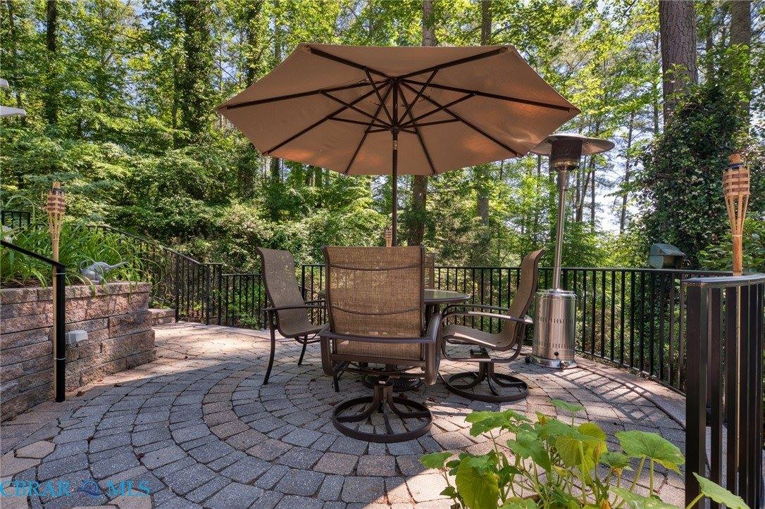 11688 River Crest Drive, Gloucester, VA 23061