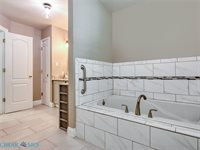 11688 River Crest Drive, Gloucester, VA 23061