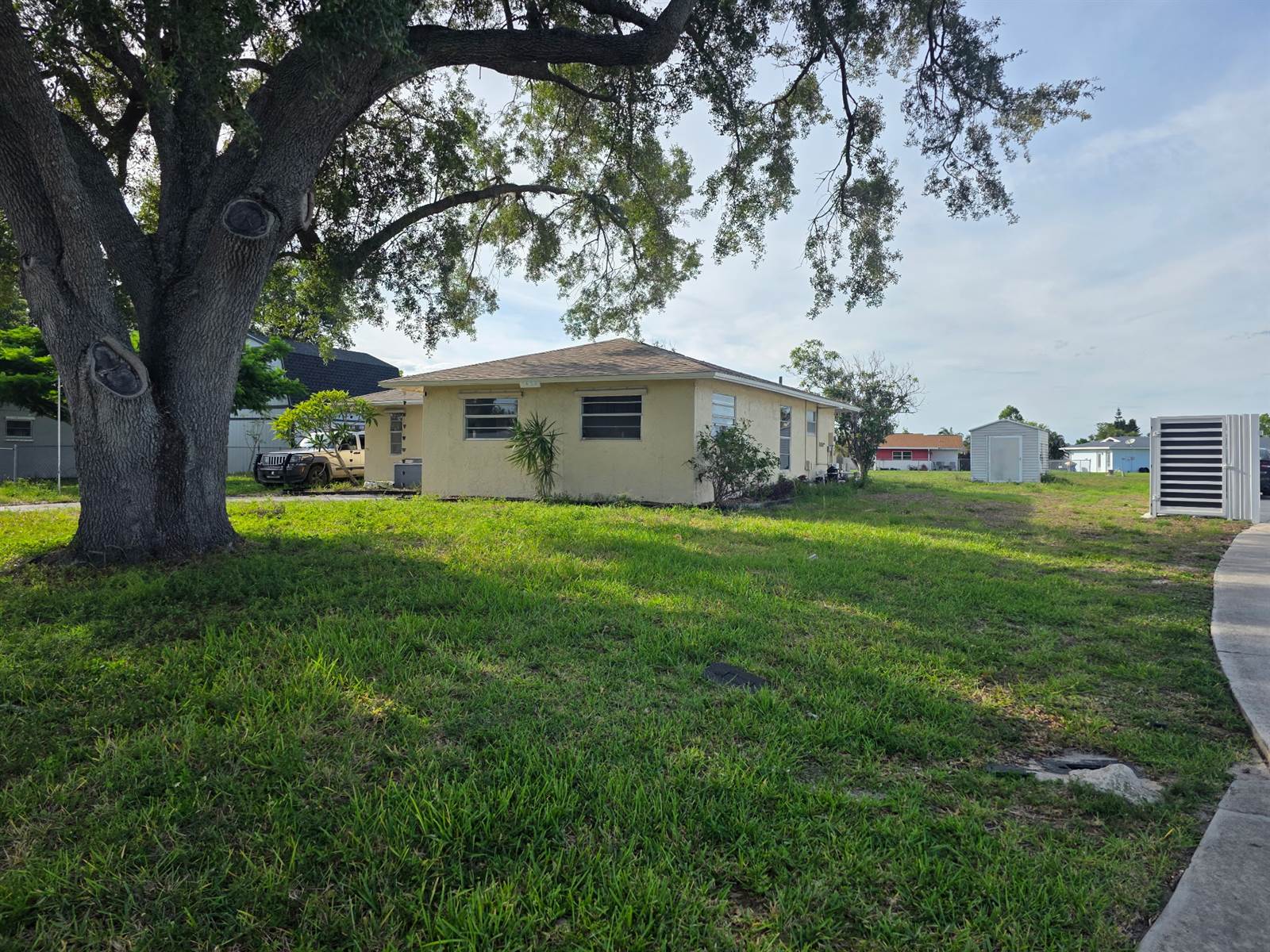 1434 Caywood Cir N, Lehigh Acres, FL 33936